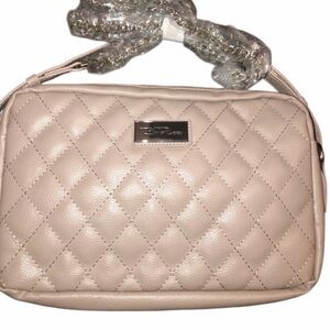 Cute Bella Russo light pink chain purse